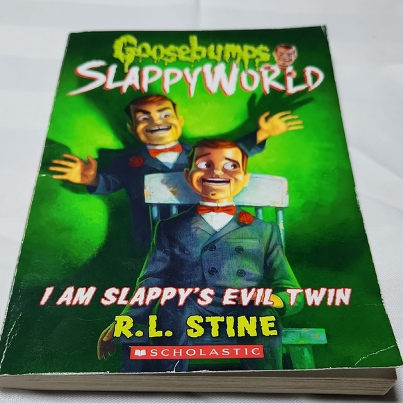 Scholastic Other - Goosebumps SlappyWorld: I Am Slappy's Evil Twin Book